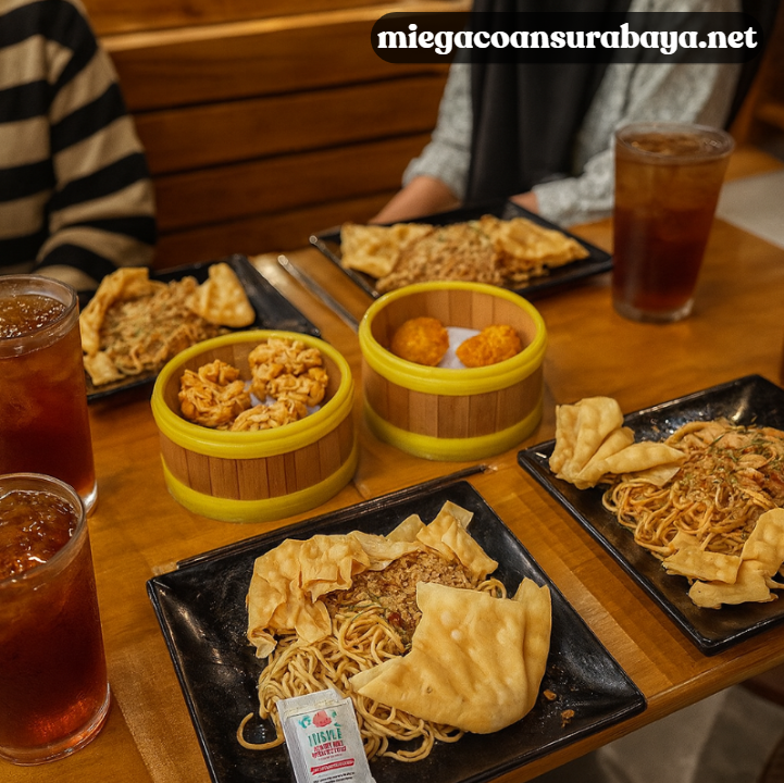 Menu Mie Gacoan Manyar Kertoarjo 3